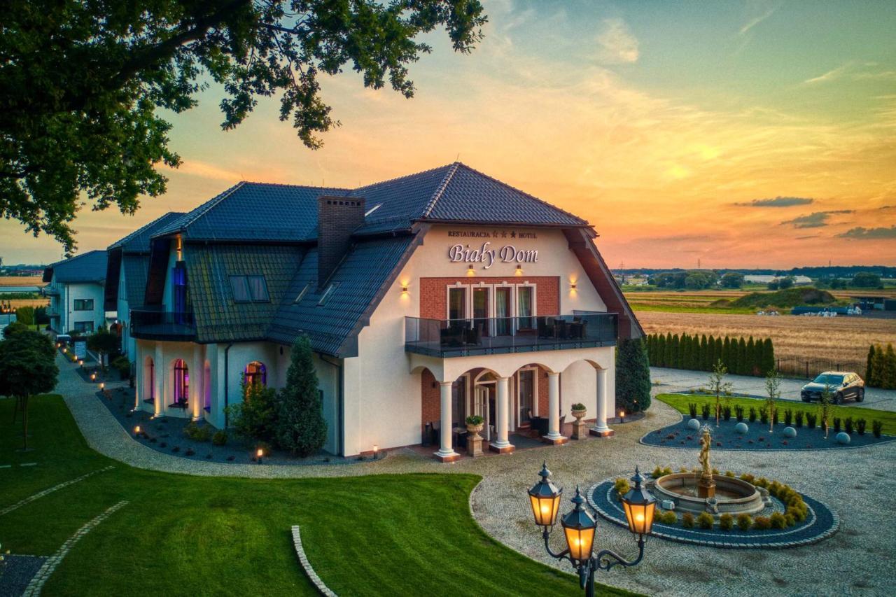 Hotel & Spa Bialy Dom Przyszowice Εξωτερικό φωτογραφία