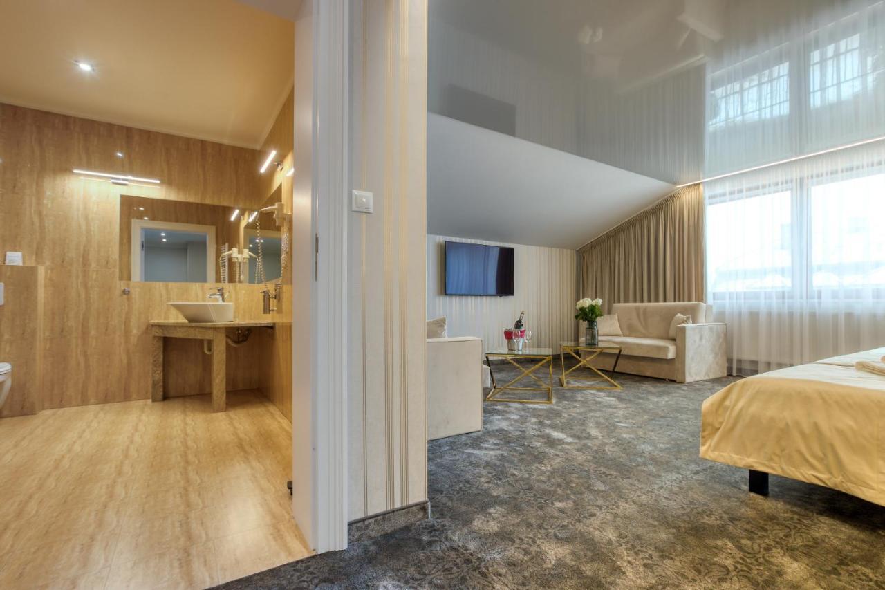Hotel & Spa Bialy Dom Przyszowice Εξωτερικό φωτογραφία